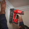 Kép 6/22 - Milwaukee M18CN16GA-0X M18 FUEL™ 16 GA DÖNTÖTT FINISELŐ SZÖGBELÖVŐ