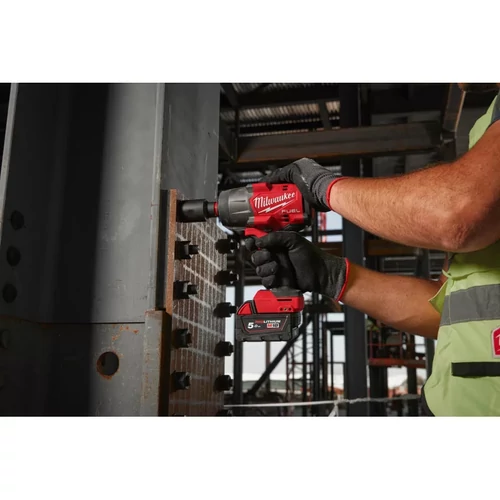 Milwaukee M18 FHIW2F12-502X M18 FUEL™ 1/2˝ nagy nyomatékú ütvecsavarozó biztosítógyűrűvel