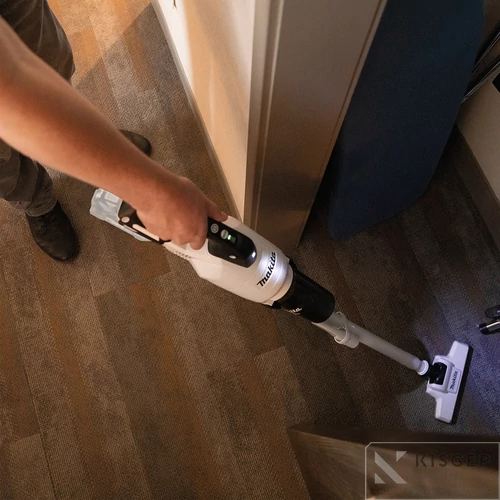 Makita 40Vmax XGT Li-ion BL 100W 20kPa 4 seb ciklon porszívó 2x2,5Ah FEHÉR