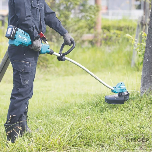 Makita DUR189RTE 18V LXT Li-Ion BL ADT 240 W kihúzható szárú szegélynyíró 2x5,0 Ah + RC
