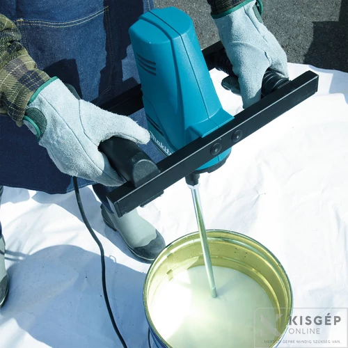 Makita UT1200 960W keverőgép 3,2kg, 30kg anyaghoz