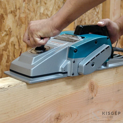 Makita 1806B 1200W 170mm ácsgyalu