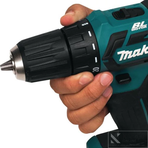 Makita DF332DZ 10,8V CXT Li-ion BL 35Nm fúró-csavarbehajtó Z