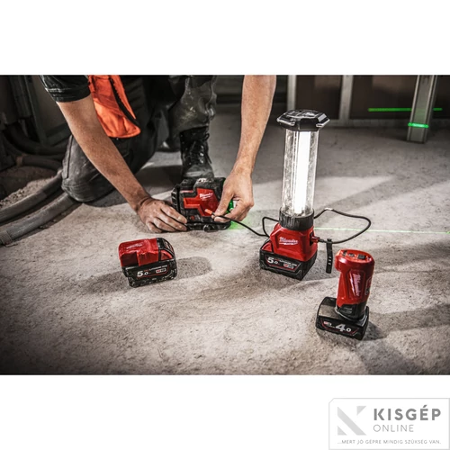 Milwaukee L4 CLL-301C USB ÚJRATÖLTHETŐ ZÖLD KERESZTVONALAS LÉZER