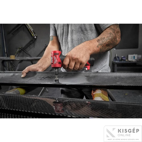 Milwaukee M12FDGA-422B M12 FUEL™ DERÉKSZÖGŰ CSISZOLÓ