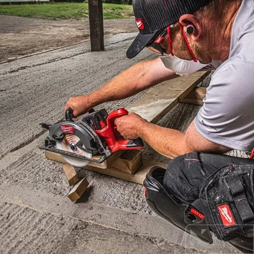 Milwaukee M18FCSRH662-0 M18 FUEL™ hátsó fogantyús körfűrész Gen 2 | Akku és töltő nélkül