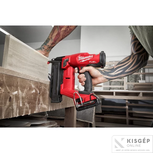 Milwaukee M18FN18GS-202X M18 FUEL™ 18 GS FINISELŐ SZÖGBELÖVŐ