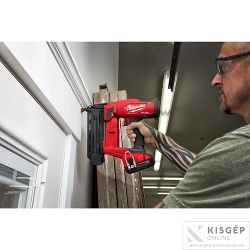 Milwaukee M18FN18GS-202X M18 FUEL™ 18 GS FINISELŐ SZÖGBELÖVŐ