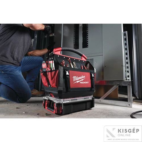 Milwaukee PACKOUT™ Tároló Láda 1  (Kerekes, 560 x 410 x 480) 1 db