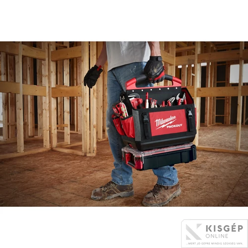 Milwaukee PACKOUT™ Tároló Láda 1  (Kerekes, 560 x 410 x 480) 1 db