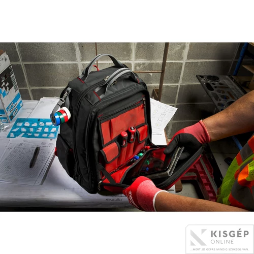 Milwaukee PACKOUT™ hátizsák
