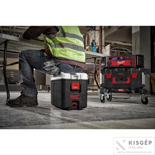 Milwaukee PACKOUT™ hűtőláda