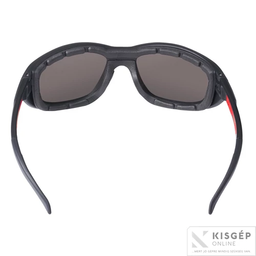 Milwaukee High Performance védőszemüveg tömítéssel víztiszta - 1 db