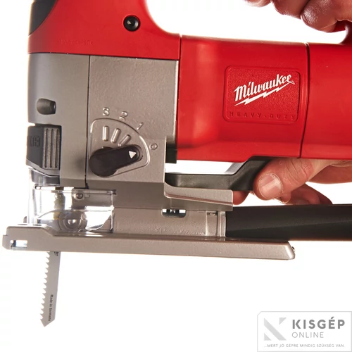 Milwaukee JSPE135TX  HEAVY DUTY FELSŐFOGANTYÚS SZÚRÓFŰRÉSZ
