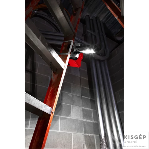 Milwaukee M18 PAL-0  M18 FORGATHATÓ LÁMPA