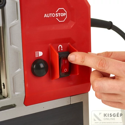 Milwaukee MDE41 Mágnestalpas fúrógép elektromágnessel