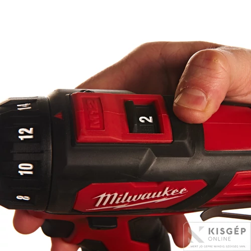 Milwaukee M12BDD-202C M12 fúrócsavarozó