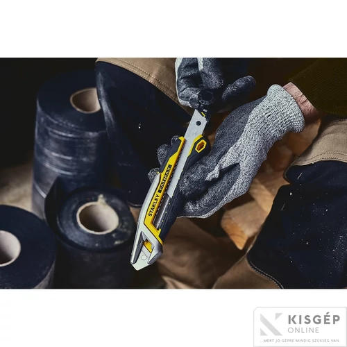 Stanley tördelhető pengéjű kés rögzítőgombbal 18 mm FATMAX