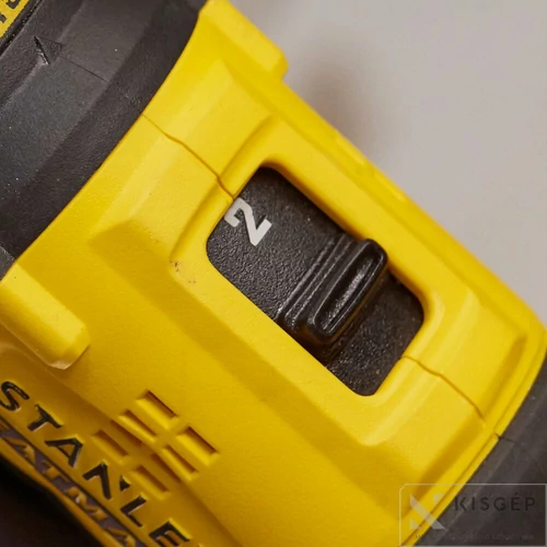 STANLEY® FATMAX® 18 Volt-os V20 akkumulátoros fúrócsavarozó | Akkuval, töltővel